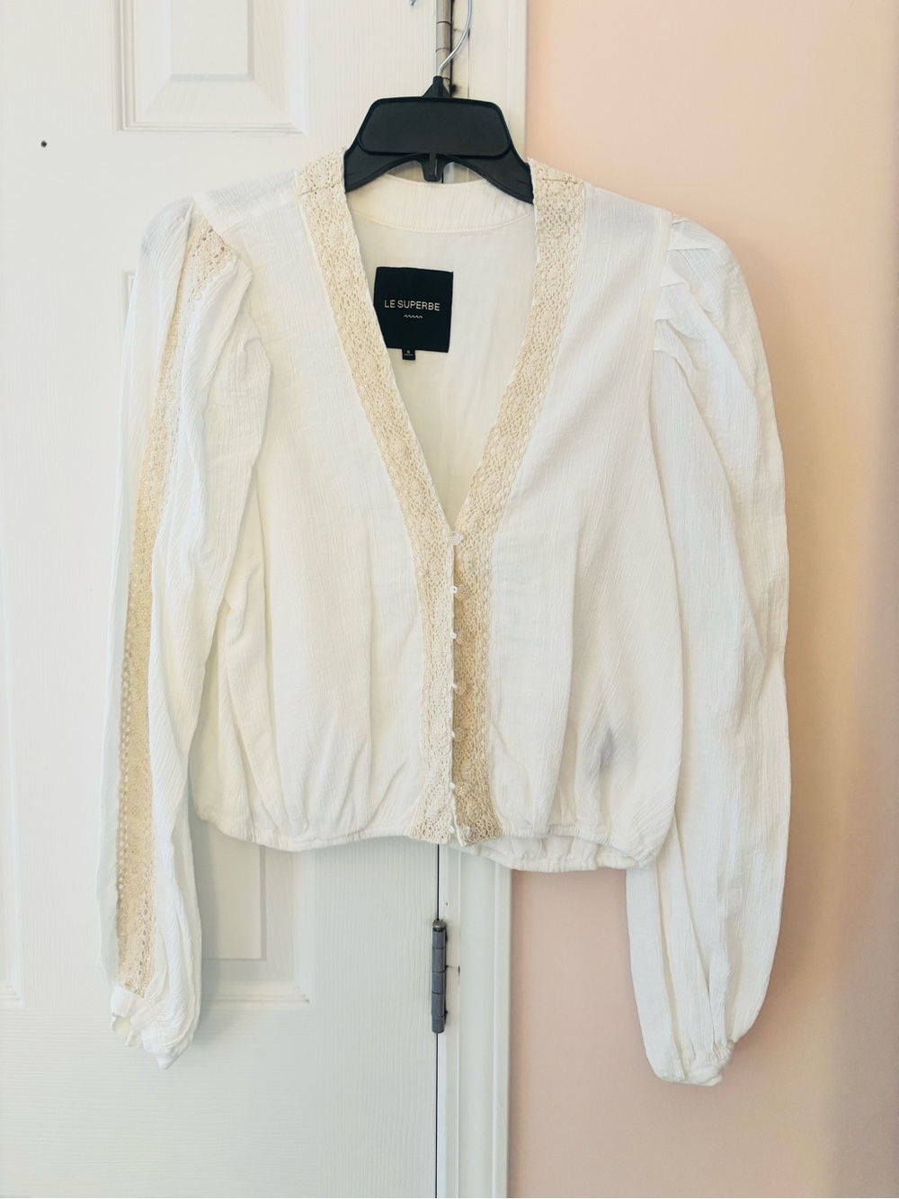 Le Superbe White V-Neck Blouse with Cream Lace Trim